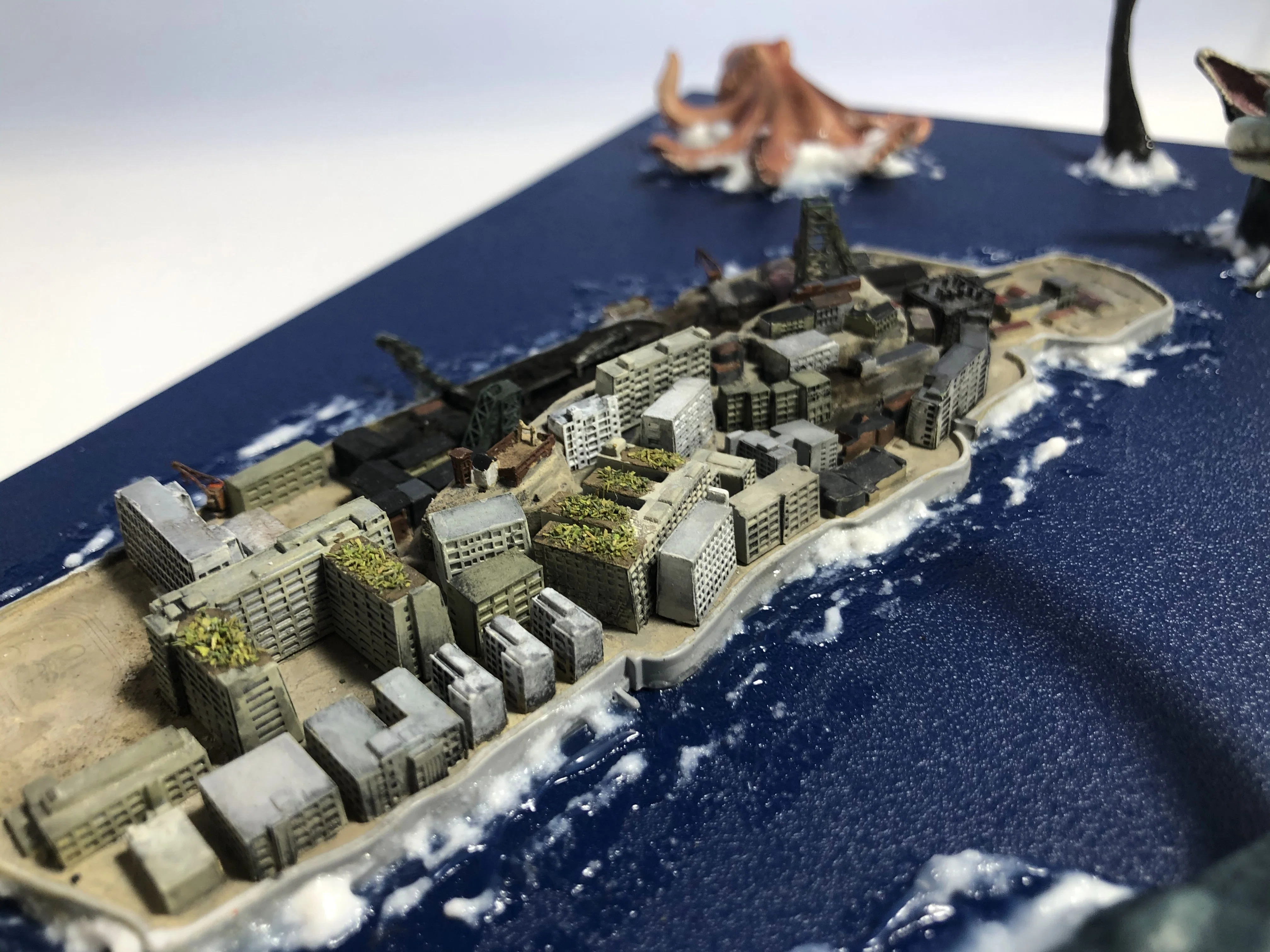 フジミ1/3000『軍艦島（端島）』完成写真｜May dé Garage（メイド