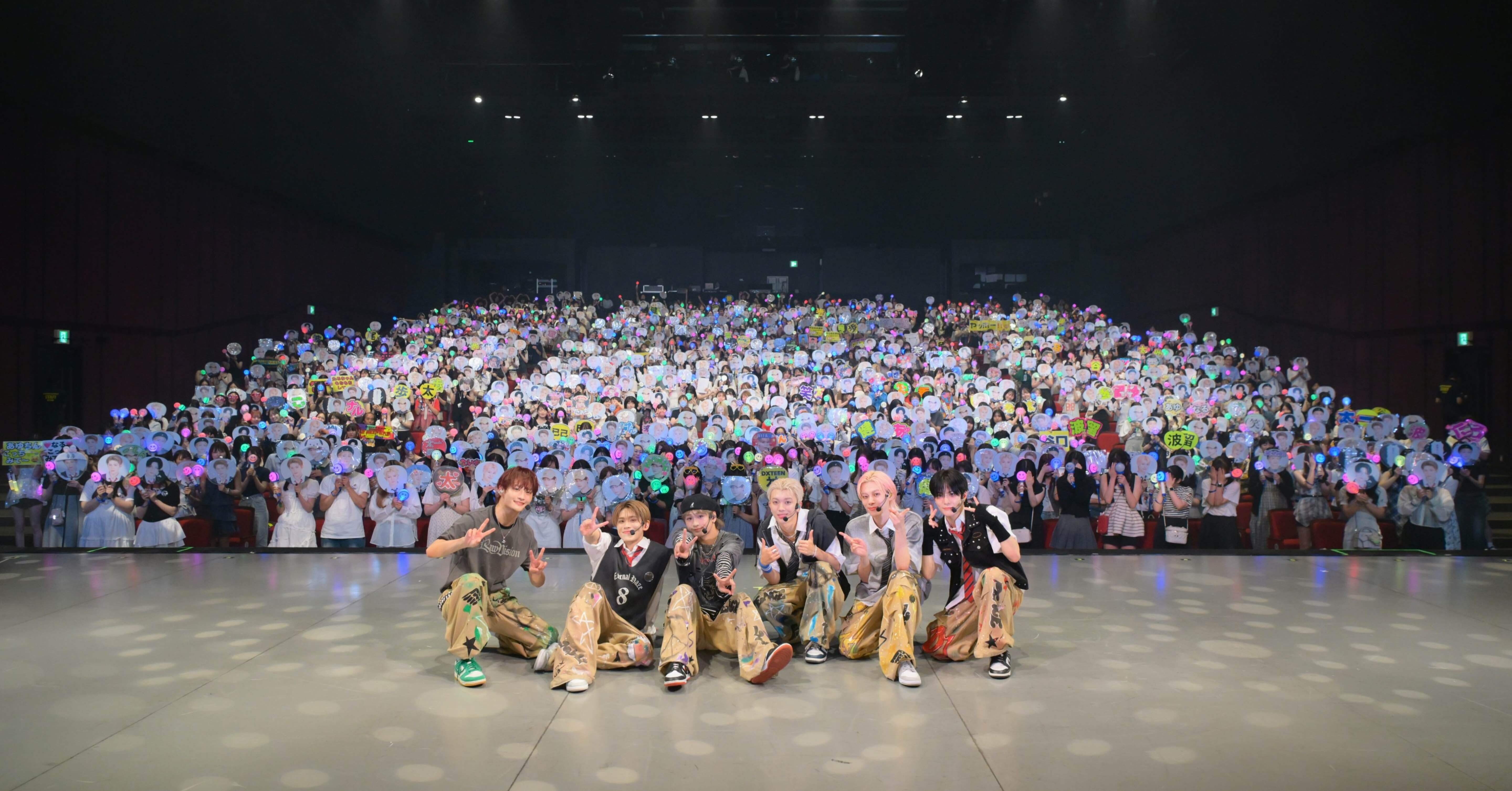 DXTEEN 大久保流留 ファンミ大阪うちわ DXTEEN 大久保流留 ファンミ