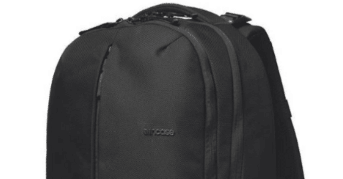 Incase インケース　TRACKS BACKPACK 18L 美品 トラックスバックパック18(Tracks Backpack 18L) -黒(ブラック