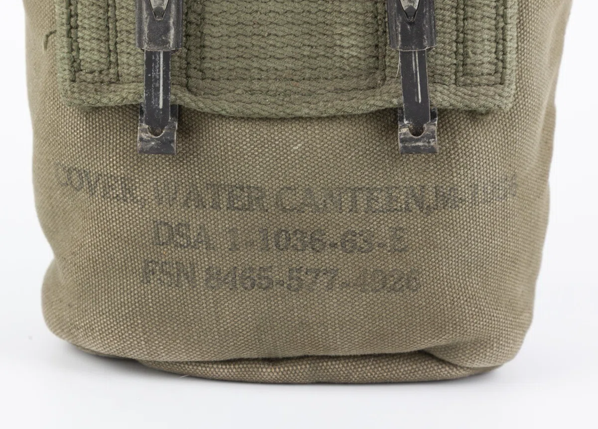 VINTAGE VIETNAMWAR キャンティーン/キャンティーンカバー