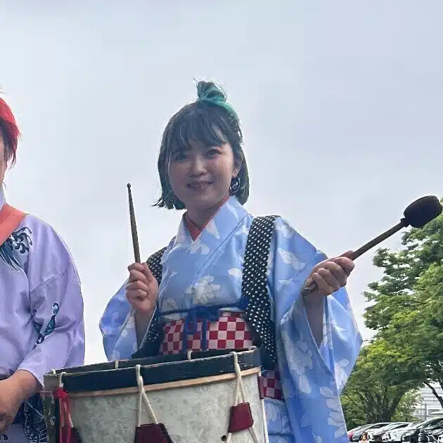 フクザワマキコ