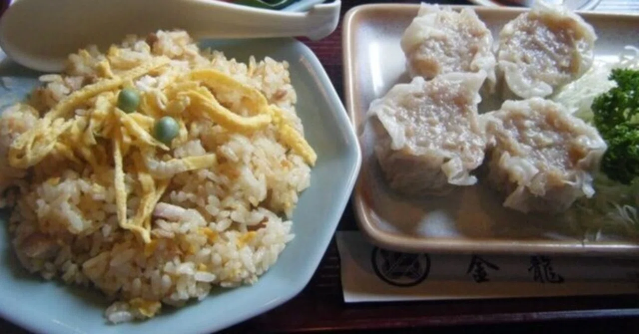 【幻】東京・三宿 金竜 焼売・炒飯セット推定840円(2008年8月)|nakaipoet