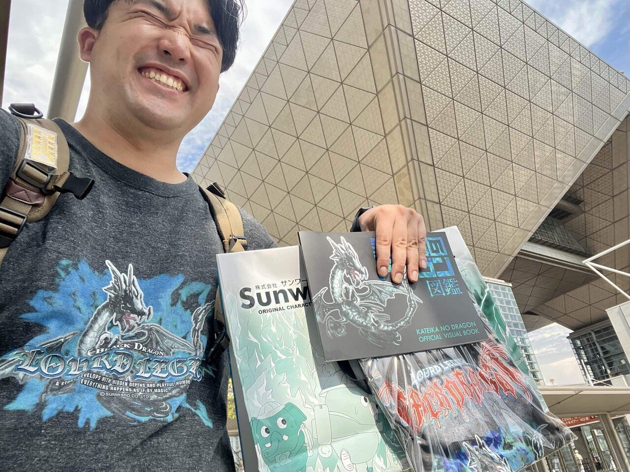 コミケC106一般参加してきたレポ【1日目＿西〜南メイン