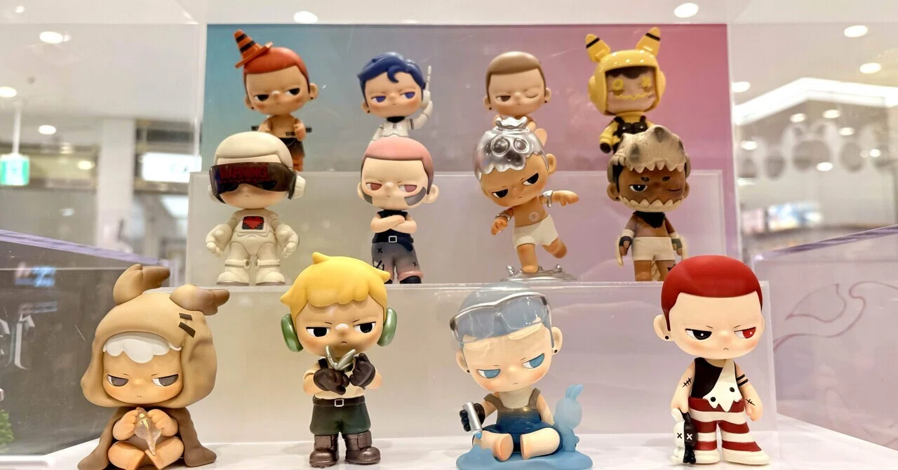 repi様ポップマート POP MART ポップマート CRYBABY Care Bears クライ