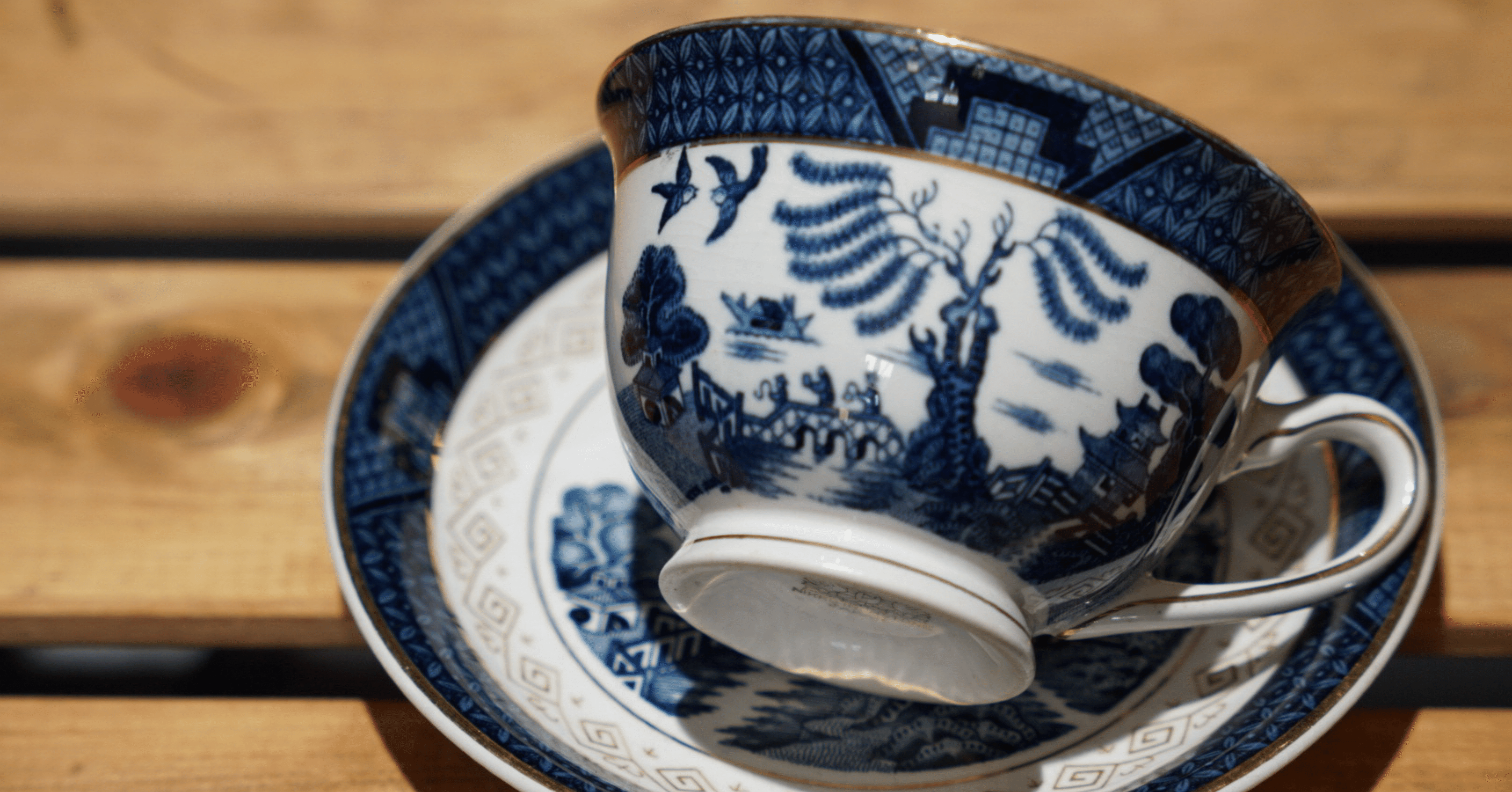 ニッコー ダブルフェニックス ティーセット NIKKO ダブルフェニックス〈山水〉とは｜歴史と魅力、希少なカップ