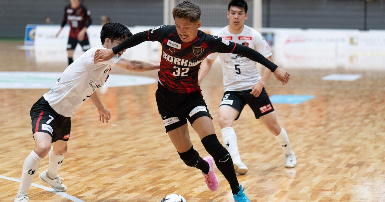 サッカー×フットサルの“ハイブリッド理論”を世界的名将から学ぶ
