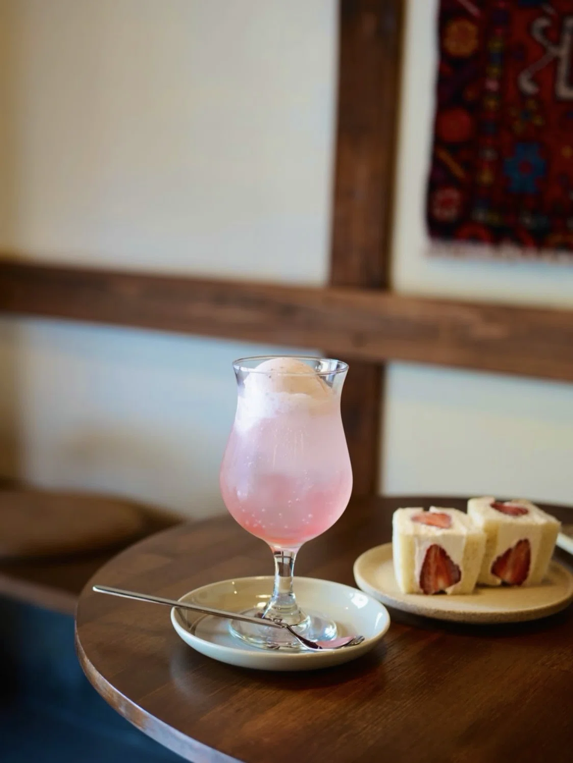 桜のクリームソーダ