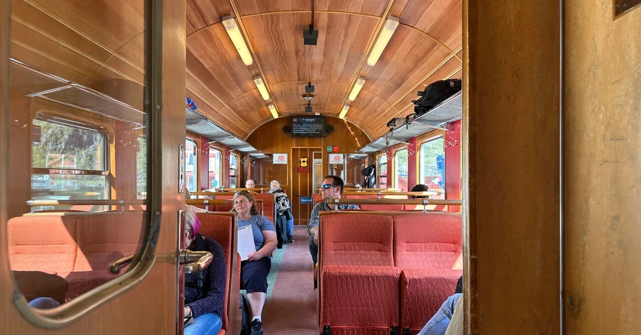 ノルウェー・ナットシェル フィヨルドツアー】レトロな「フロム鉄道 