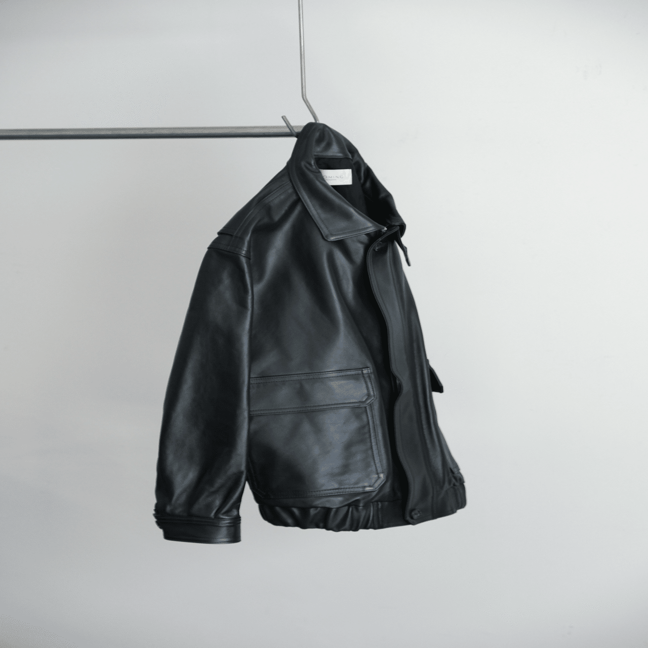 魅力的なレザー｜y_s_k117