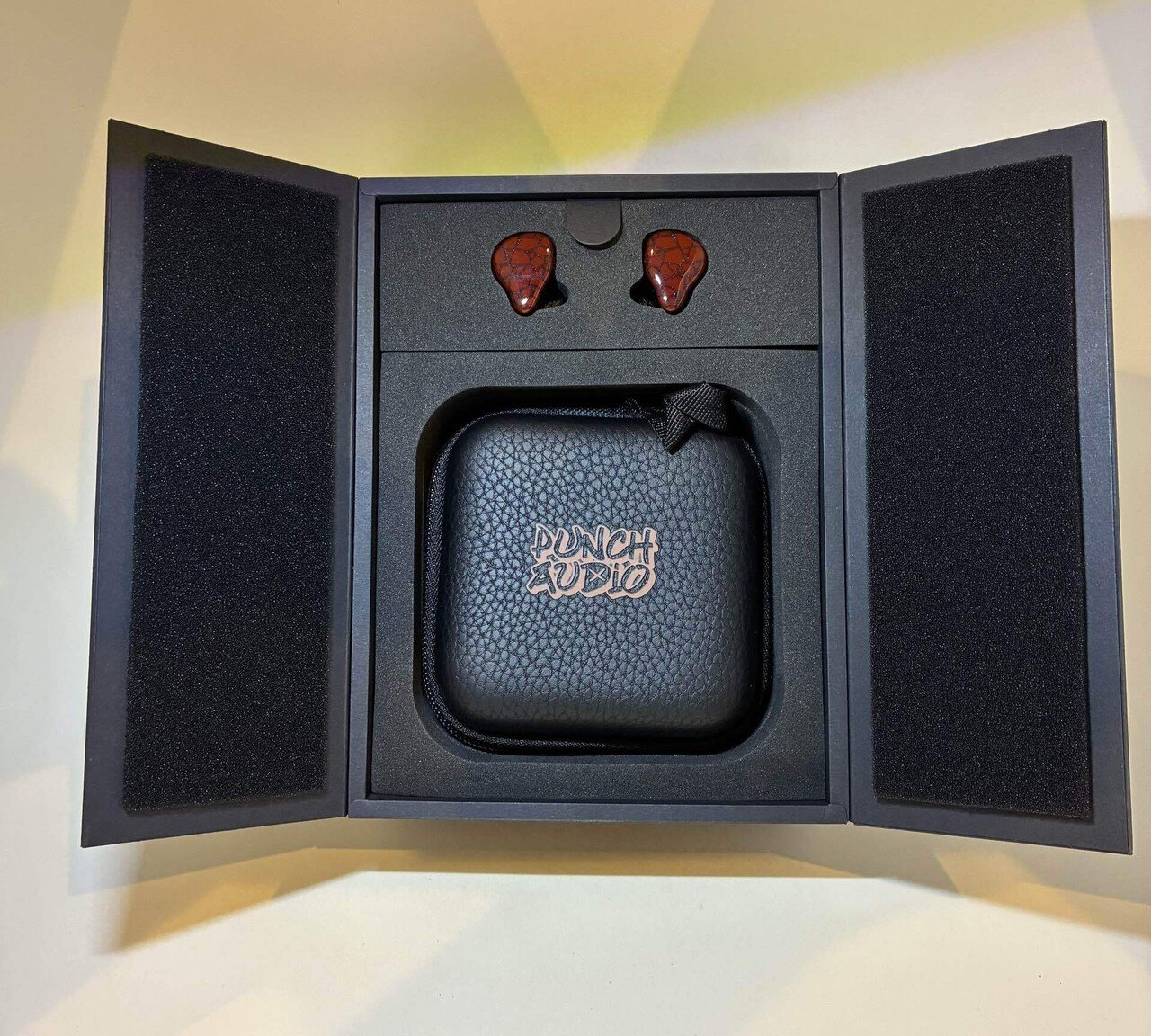 Linsoul Punch Audio Martiloハイブリット型 イヤフォン Amazon.co.jp