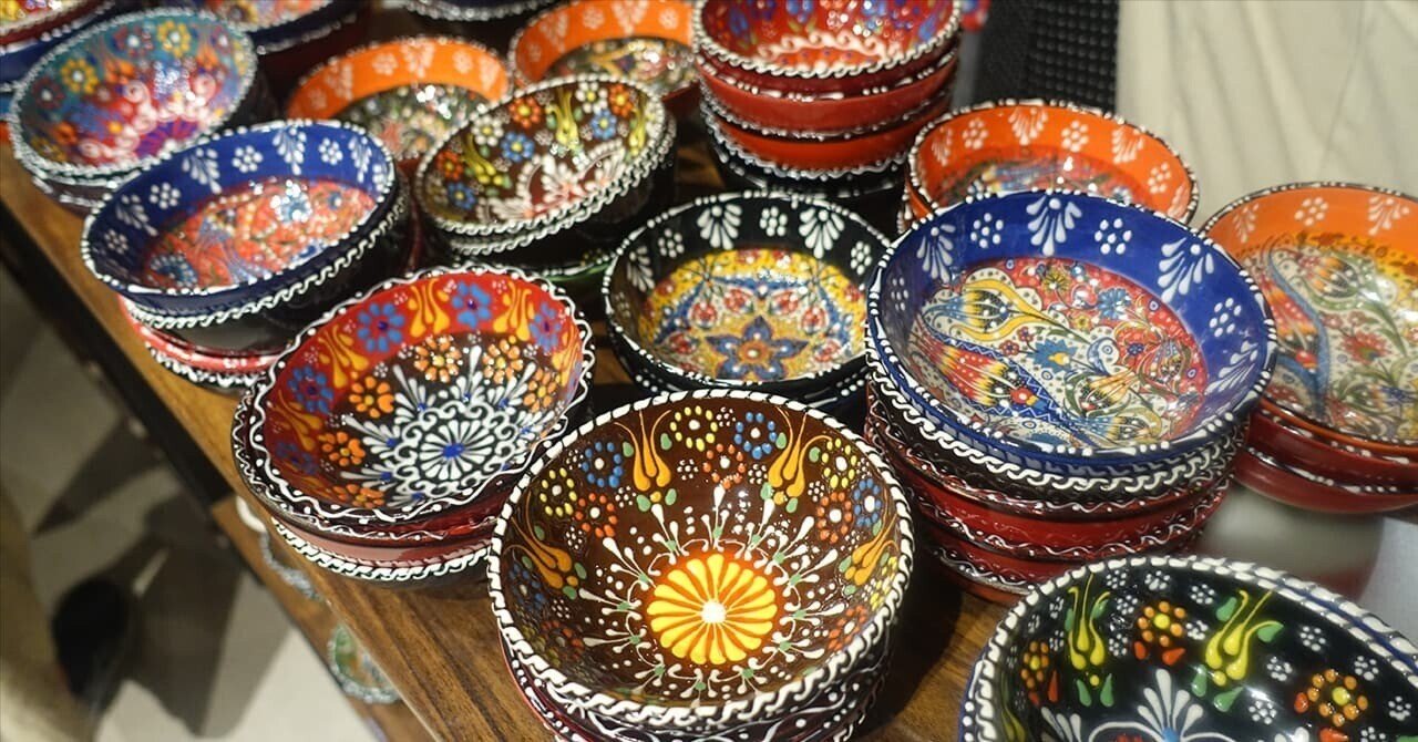 大阪関西万博 トルコ パビリオン ピンバッジ 非売品・関係者入手