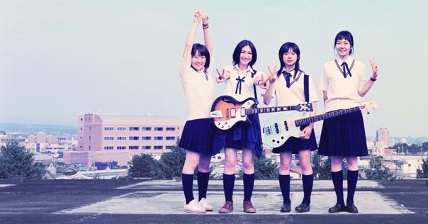 「リンダリンダリンダ」Tシャツ、ステッカー、缶ミラー。 リンダ リンダ リンダ 4K」が極上音響上映、公式Tシャツや缶