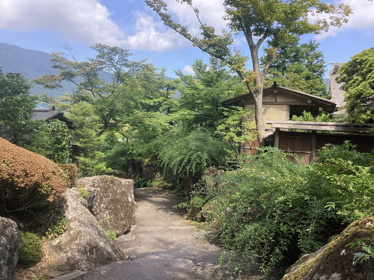 箱根美術館本館 昭和27年 竣工時 屋根瓦 岡田茂吉監修 展示室（本館・別館） - 箱根美術館