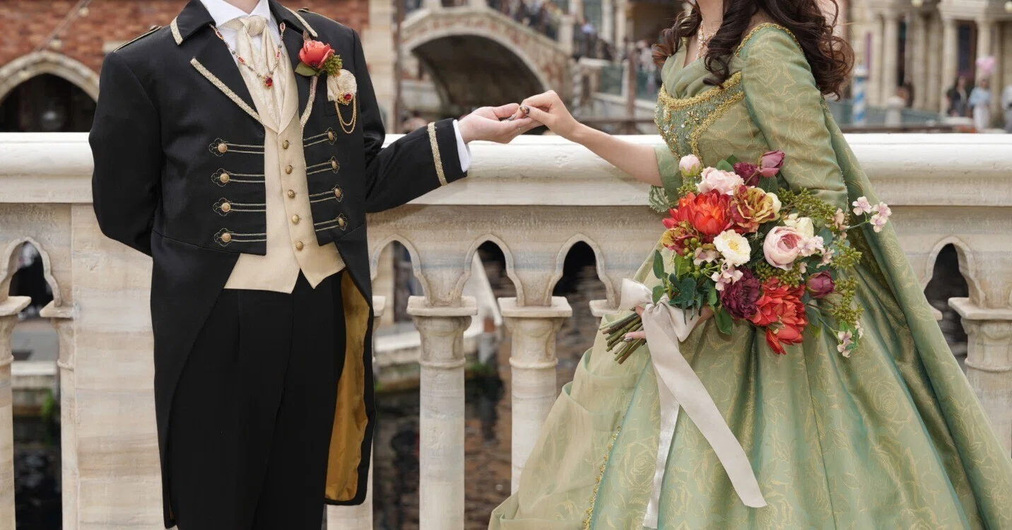 値下げ ディズニー ミラコスタ 結婚式 写真立て 時計 ウェディング アニバ オリジナルフォト・イン・東京ディズニーシーホテルミラコスタ 詳細