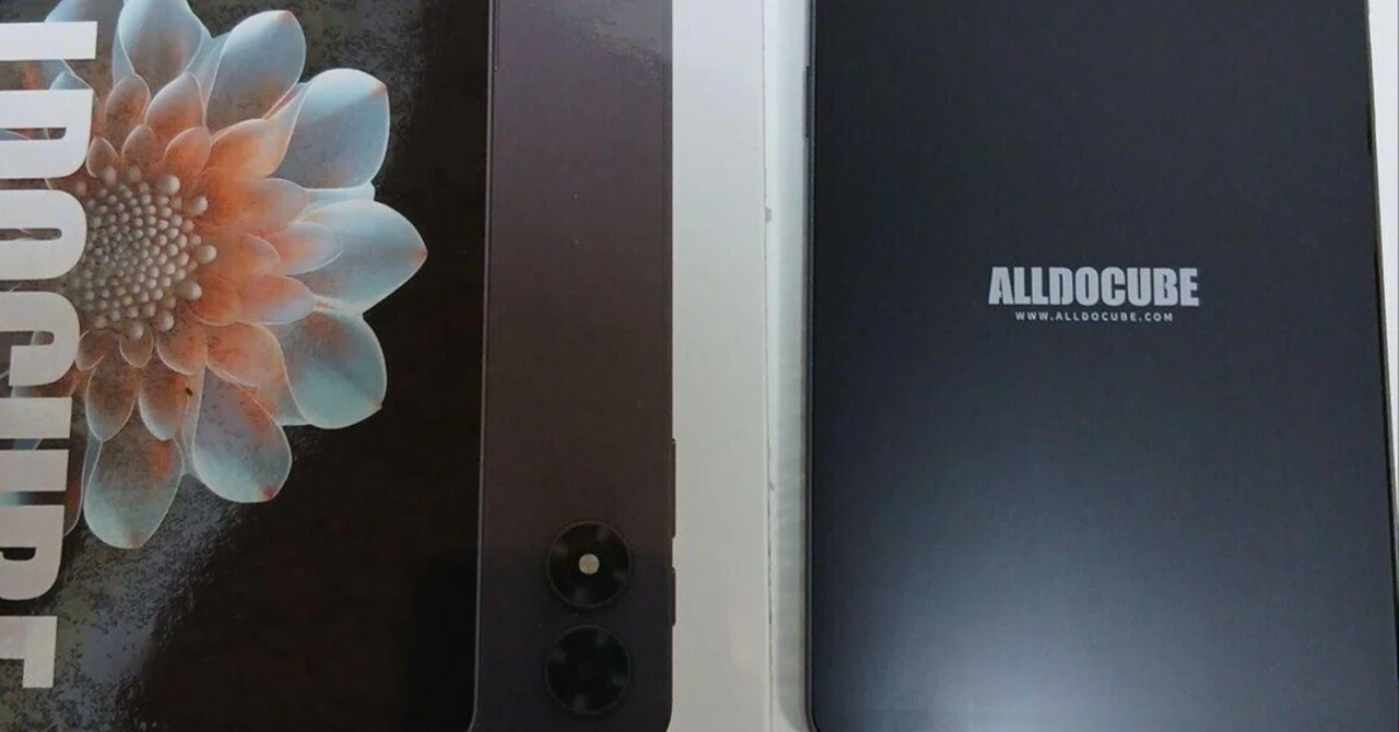 本日見つけた意外なレアモン!】ALLDOCUBE iPlay70 mini Pro ケースは 