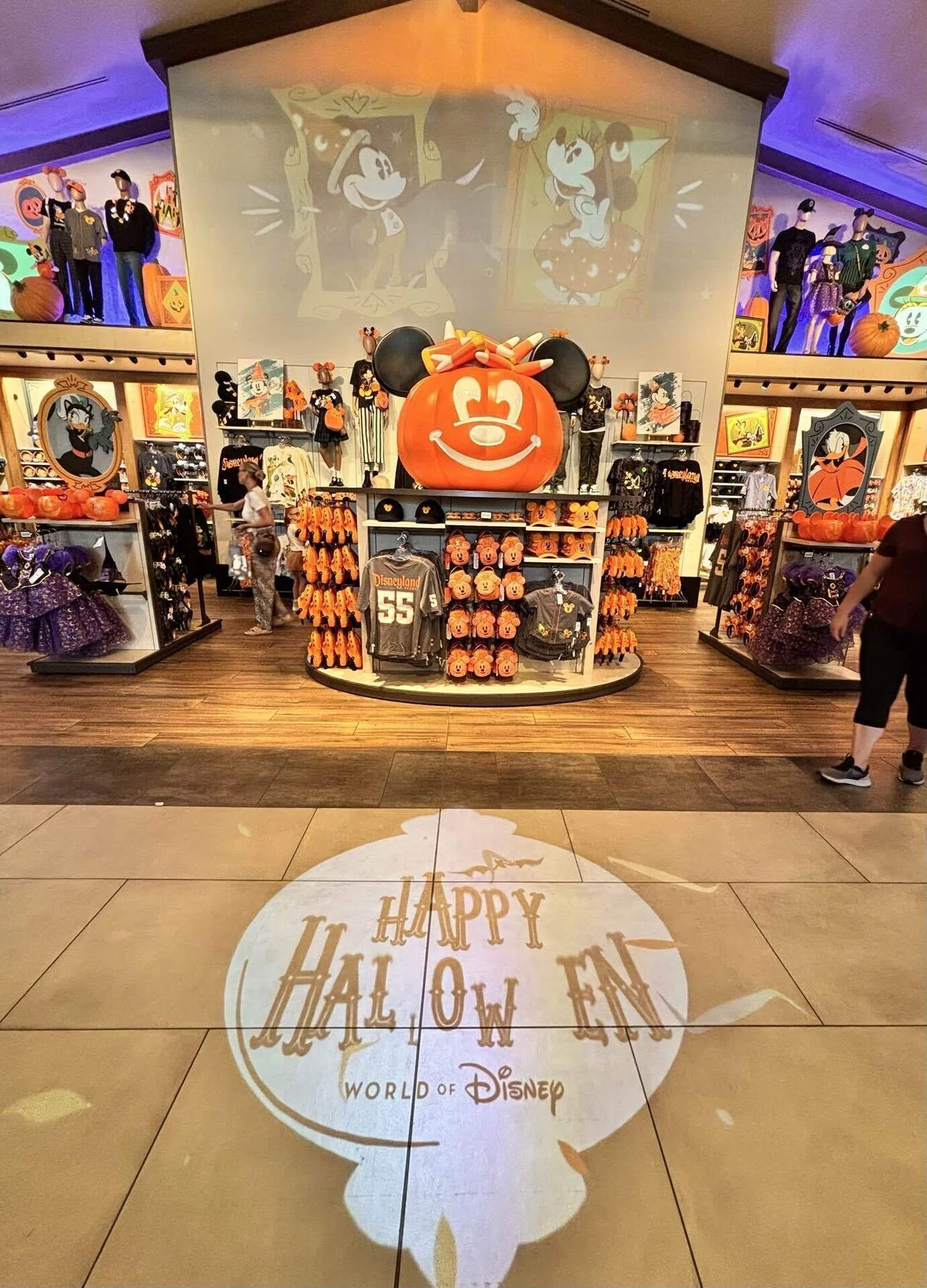 ディズニー】アナハイムのDowntown Disneyを散策｜Azu