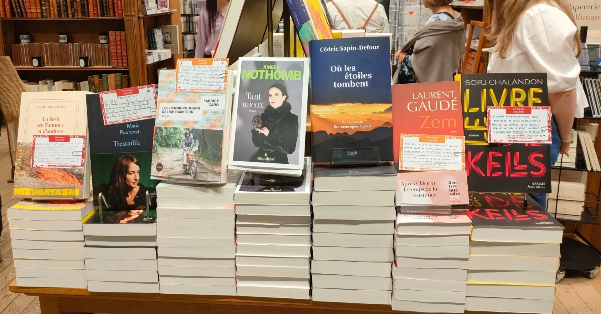フランスの読書の秋｜遠藤健太