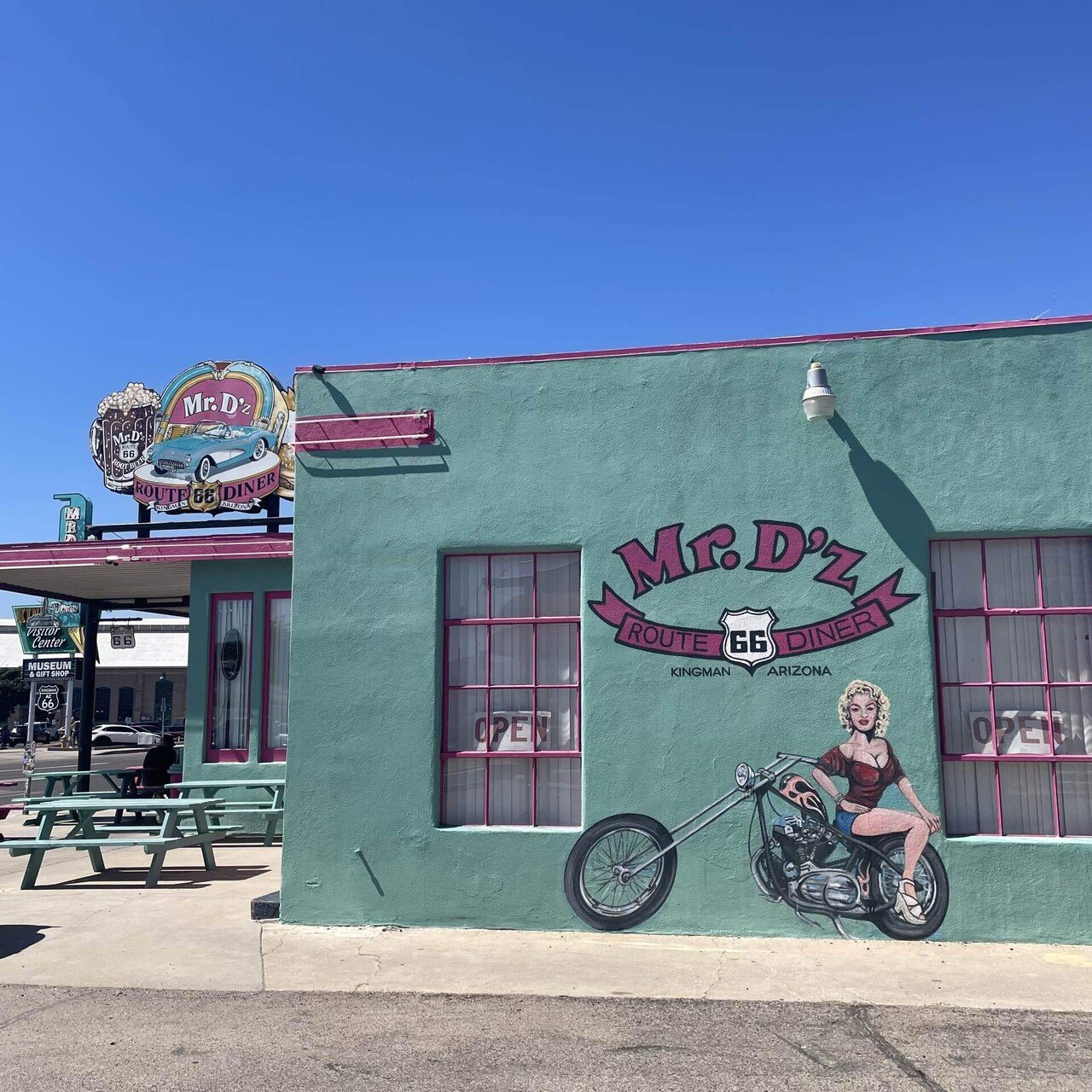 2023年9月アメリカ横断の旅DAY13-3-ルート66博物館＆アメリカン