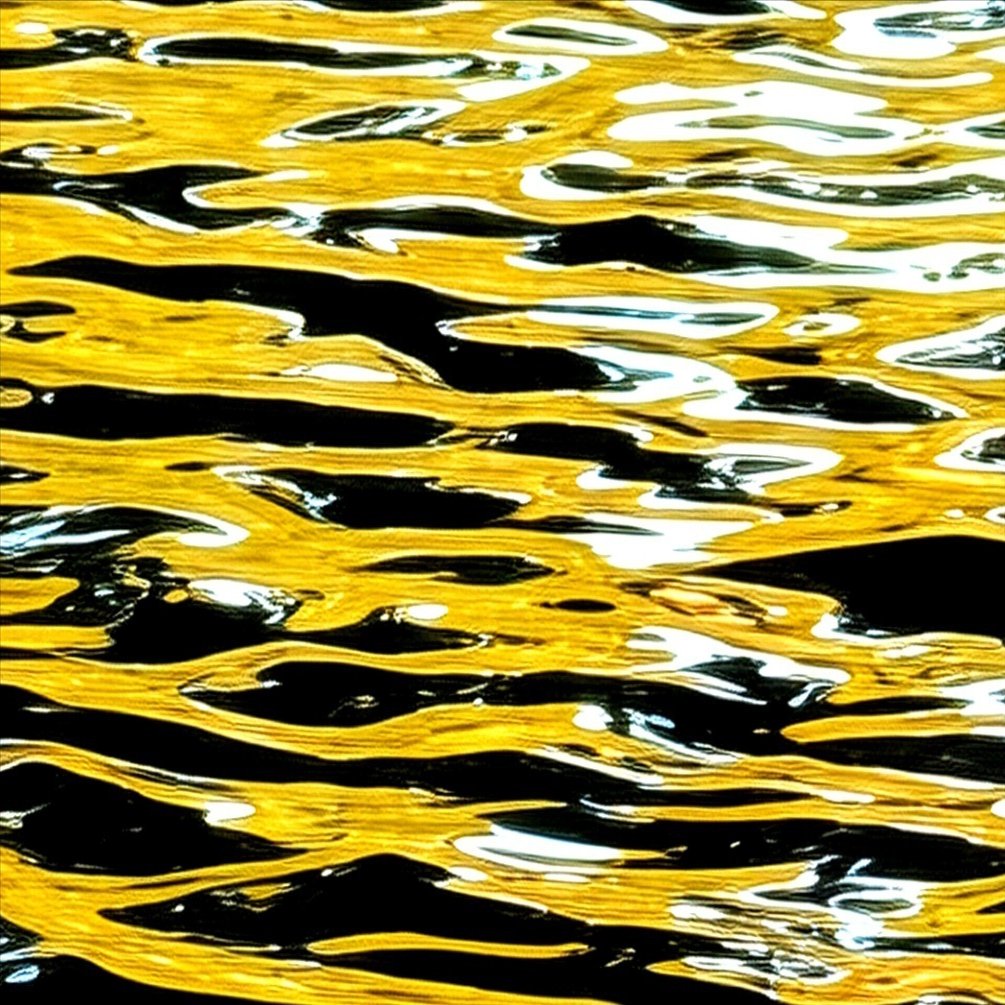 TETSUYA NAGATO 【水面】　肉質画 Pixel 10 Pro XLの超解像ズームで水面を撮る その2｜annon