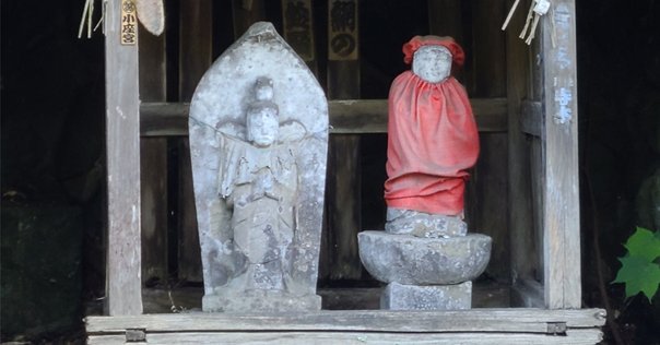 お地蔵様からリンクする賽の河原の石積みは仏教の話ではなかった