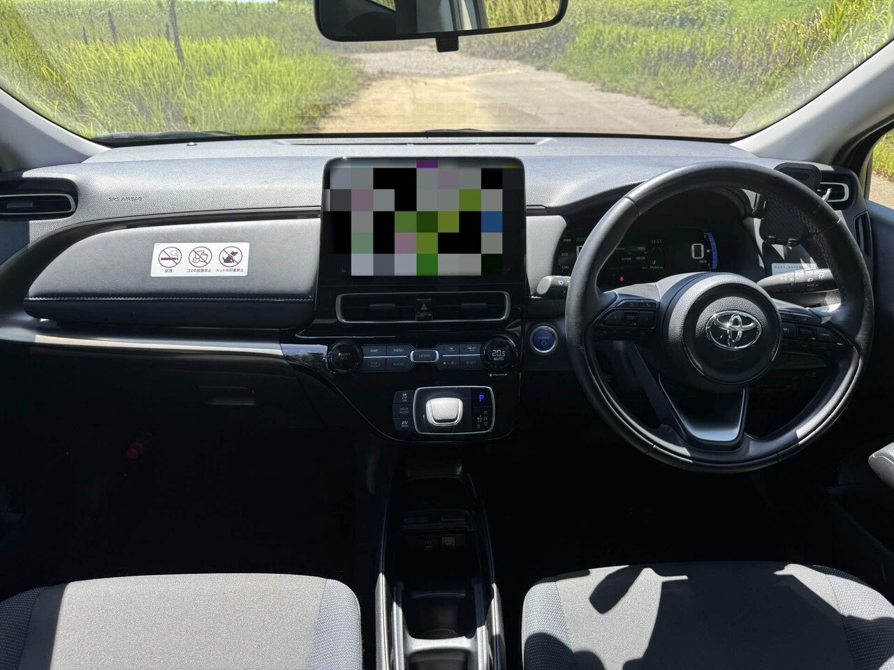 アクア中期インパネ 詳しすぎる】アクアの前期/中期/後期の違いとおすすめ中古車はコレ