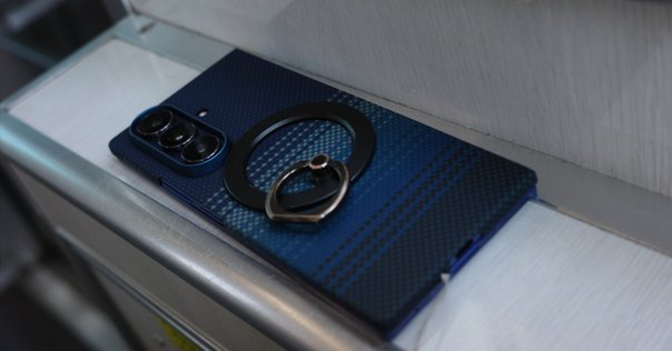 【新品同様品】Hohem iSteady M7 高性能スマホジンバル Hohem iSteady M7 – AI-Powered Gimbal for Phone