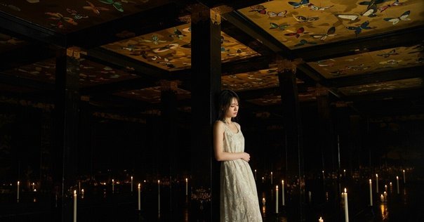 美品 森英恵「蝶シリーズ 飛翔」シルクスクリーン 直筆サイン入り 証明シール有 森英恵 オリジナルシルクスクリーン 蝶シリーズ「飛翔」 額装