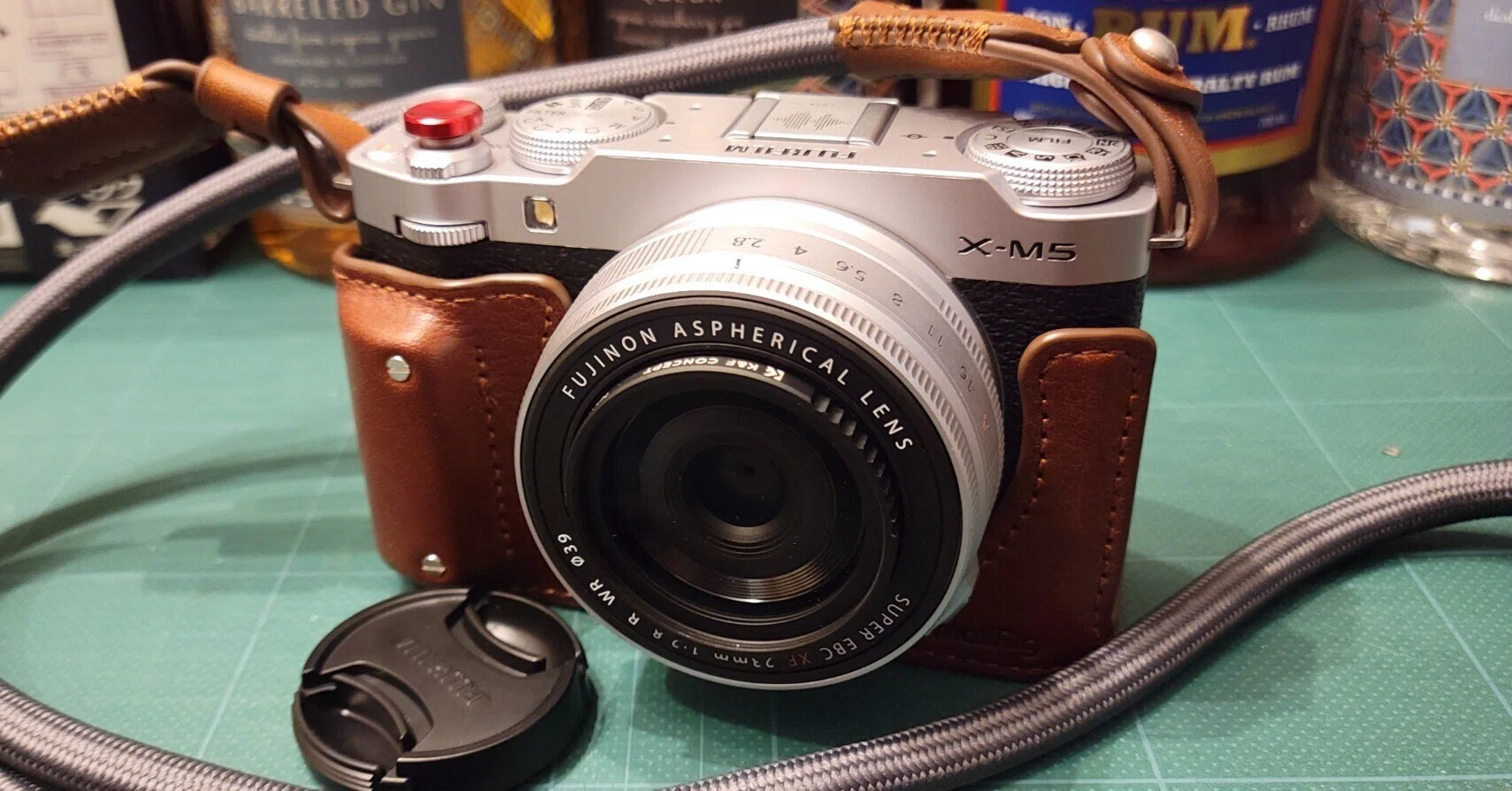 X-M5&XF23mmF2.8 R WR｜月曜休み。
