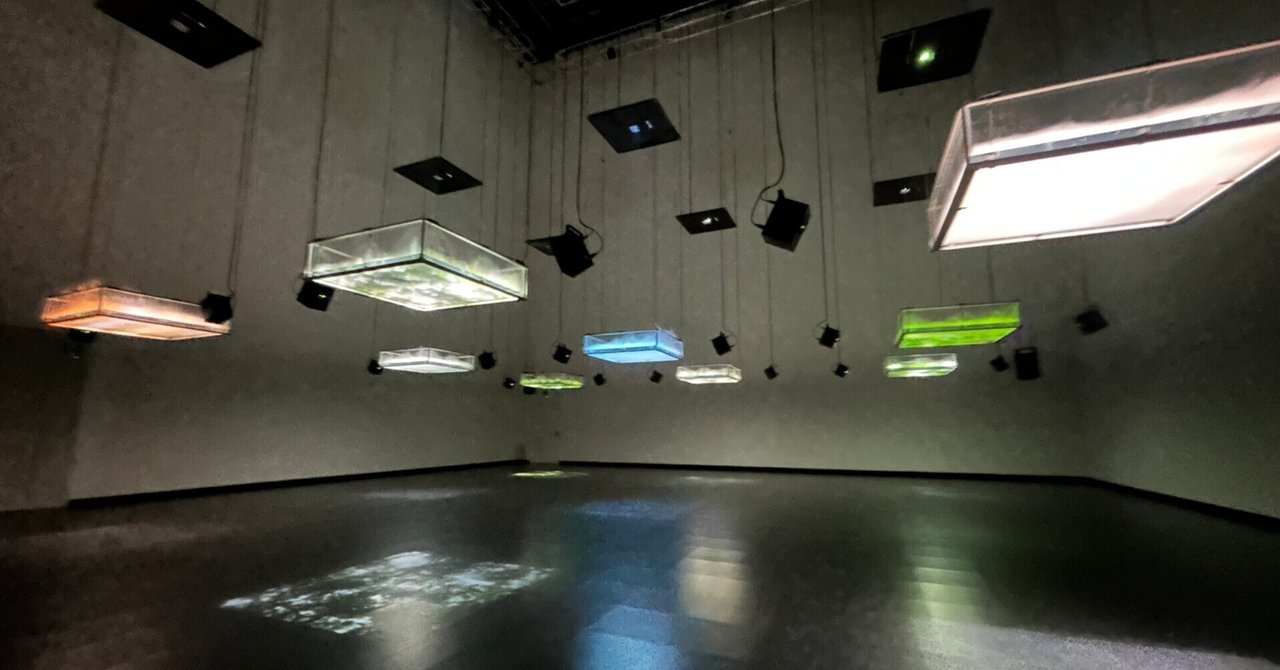 2つの「万博」を挟んで、音楽の始原に触れる坂本龍一の探求