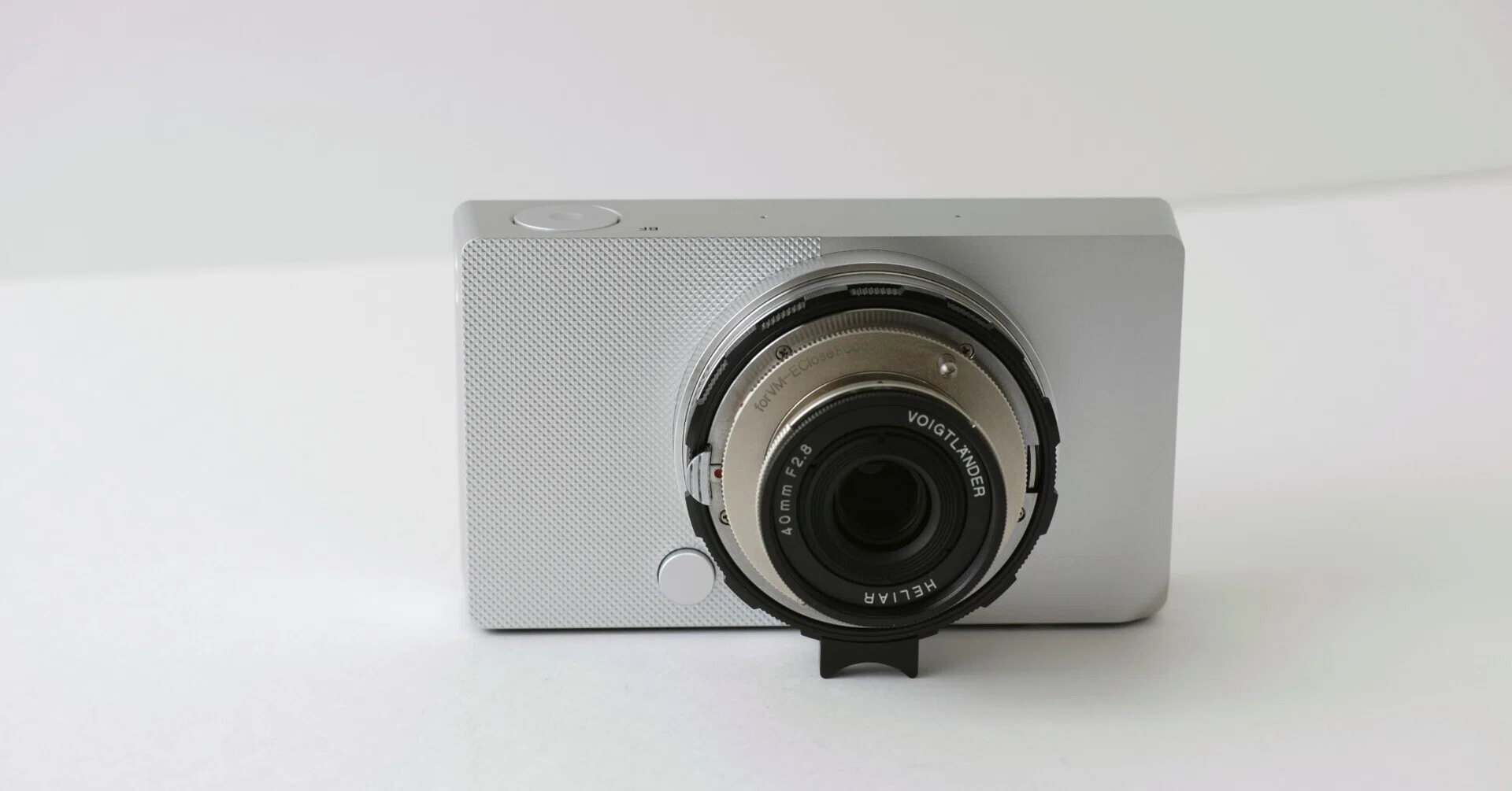 フォクトレンダー HELIAR 40mm F2.8 沈胴 新同美品 雑記】曰くつきのレンズ Voigtlander HELIAR 40mm F2.8(沈胴)｜プラナリア