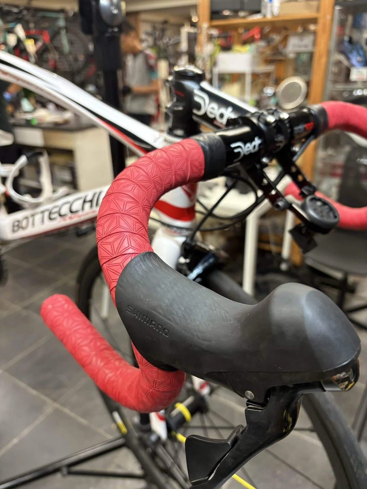 バイクフィッティングからのオーバーホールのお話｜サンクスサイクル