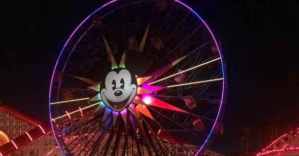 ディズニー　カルフォルニアアドベンチャー　時計 ディズニー カルフォルニアアドベンチャー 時計