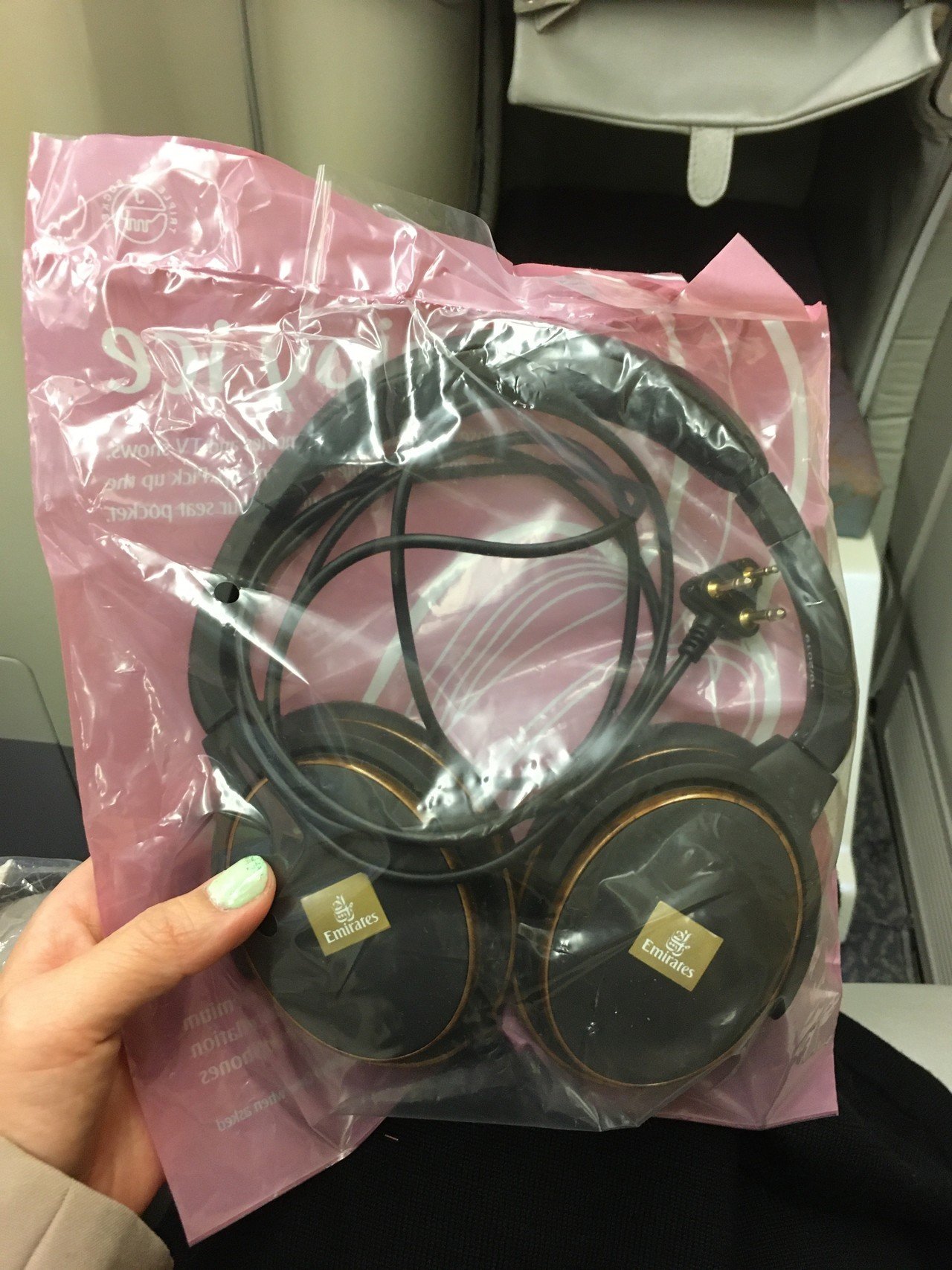 エミレーツ航空 ビジネスクラス ヘッドホン （未開封） エミレーツ航空