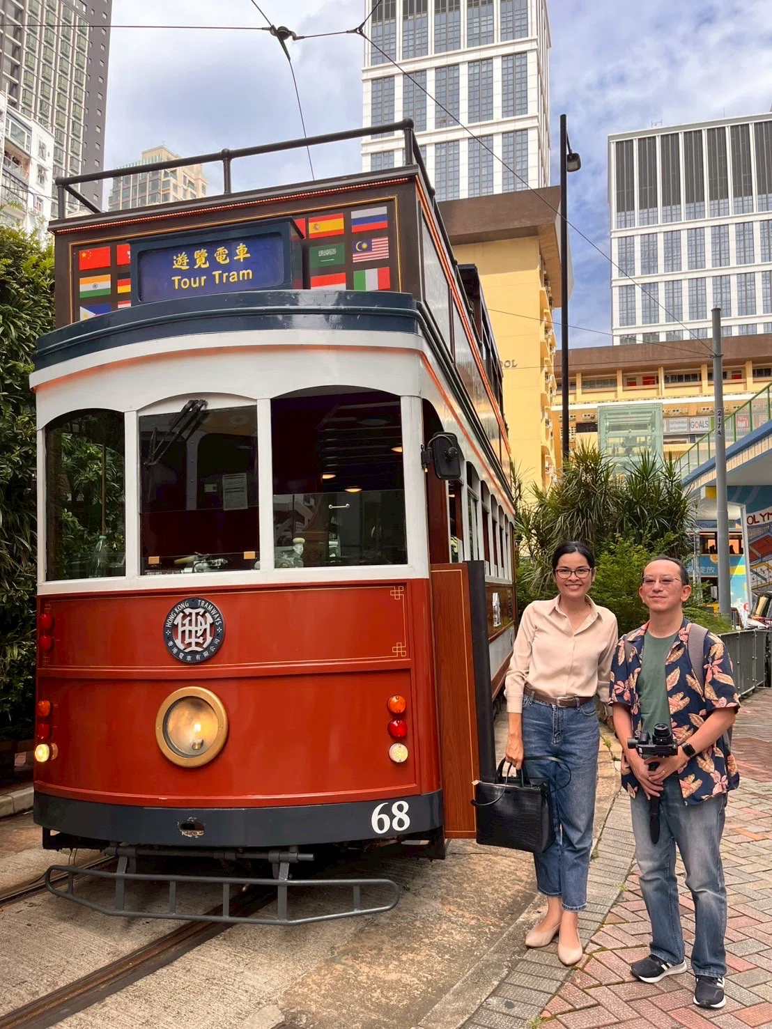 香港🇭🇰旅行】オープントップのトラムで香港を駆け抜けよう