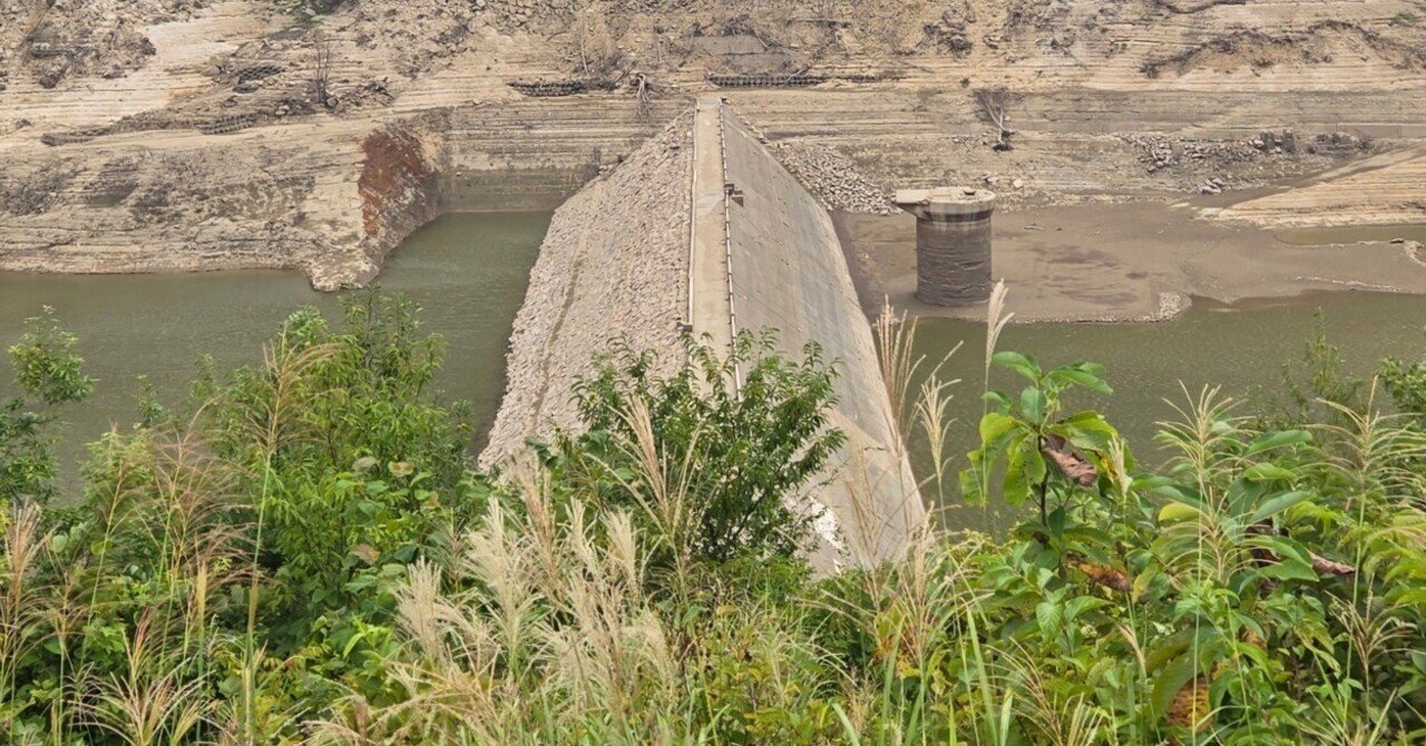 配布終了品 石淵ダム ダムカード 水没ダム Amazon.co.jp: ダムカード 目屋 配布終了品 石淵ダム ダムカード 水没ダム Amazon.co.jp: ダムカード 目屋