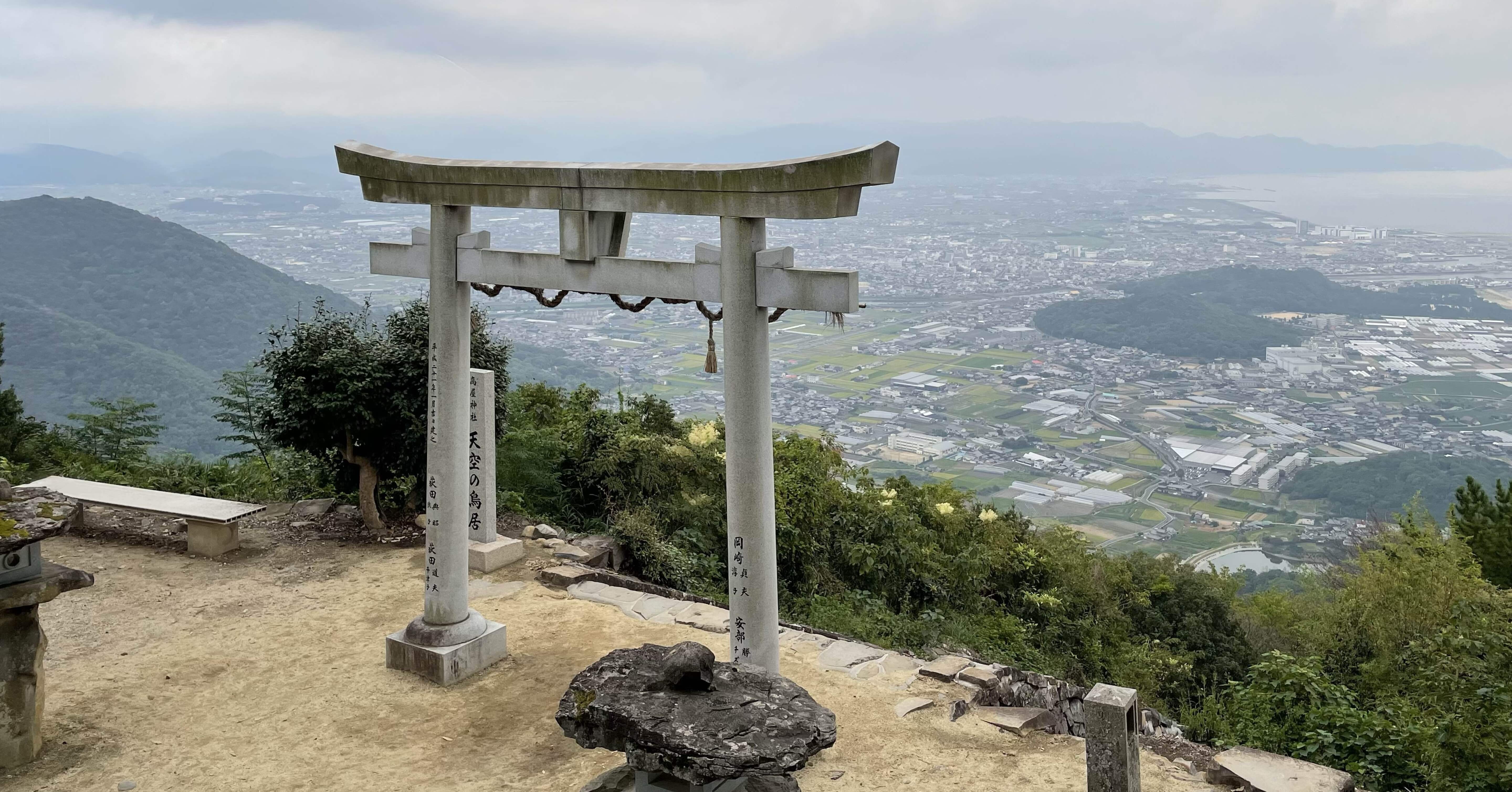 四国1周ドライブしてきた話｜②憎き曇り空……父母ヶ浜と高屋神社｜あお