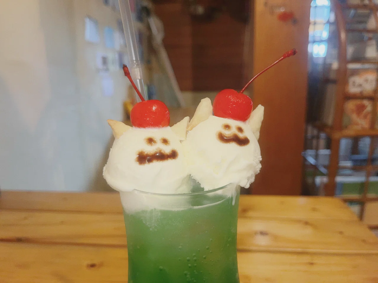 喫茶こんさんとコラボさせていただきます ✩.*˚｜ざわ(藍沢未羽)
