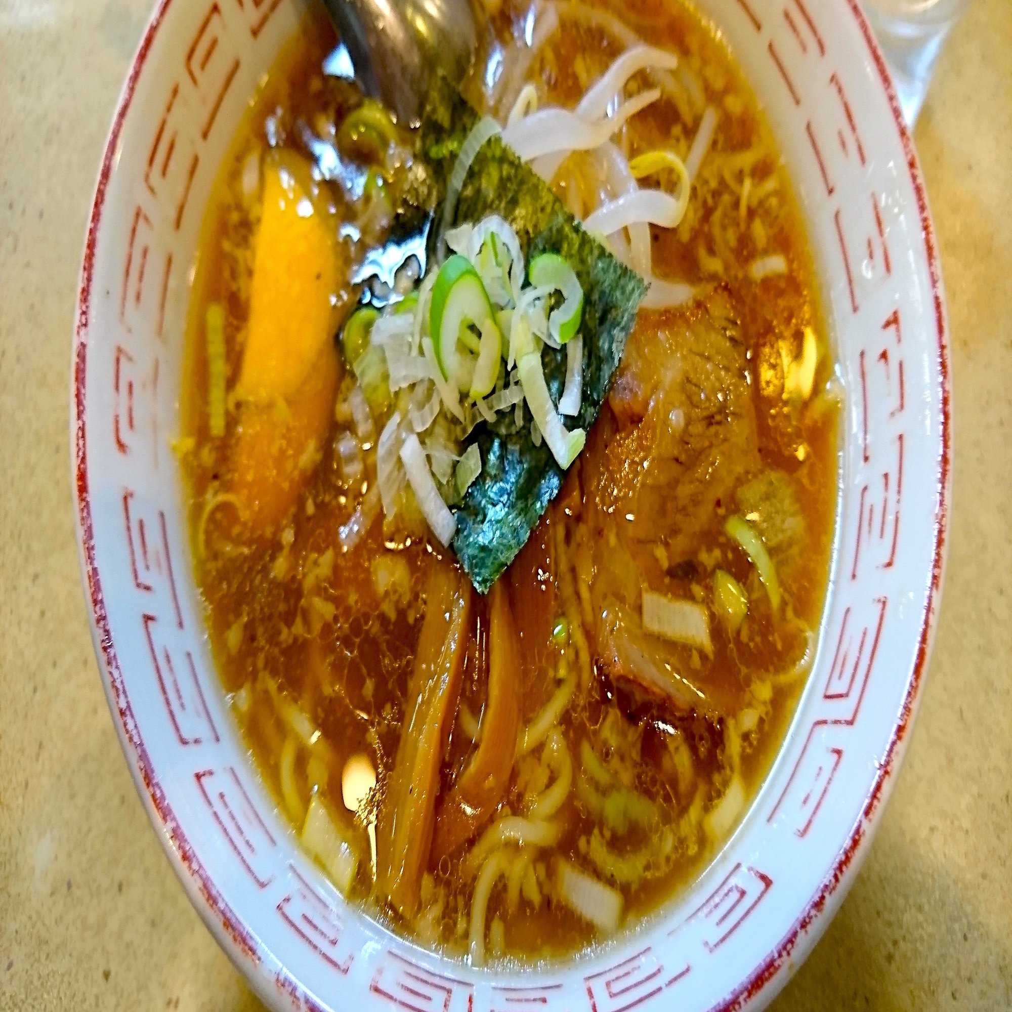 孤独のタクシー飯 Ride 4 荻窪 中華徳大 で半ラーメンの前菜としての可能性を思う 中村慎太郎 旅とサッカーを紡ぐowl Magazine Note
