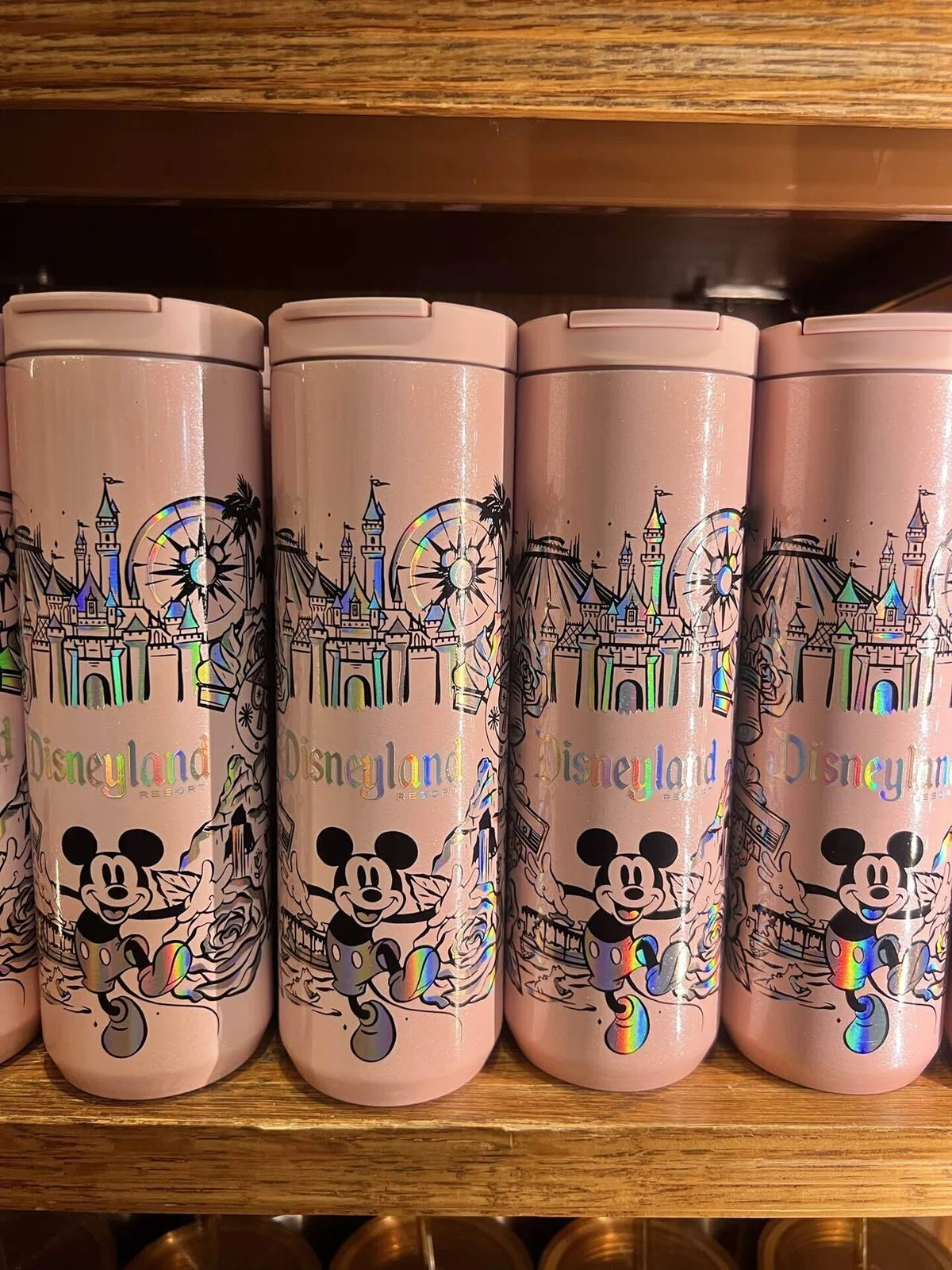 カリフォルニアディズニー限定のスタバマグカップ☕️｜Megan