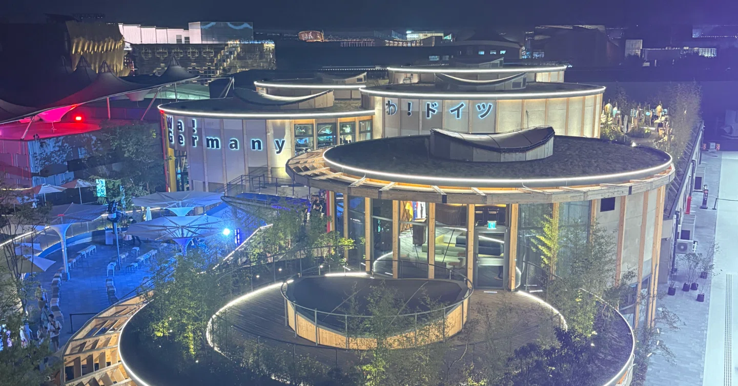 ず*ぅ様 EXPO2025 大阪・関西万博 ドイツ館 サーキュラー LED テー 万博2025体験記 #33】サーキュラーちゃんと過ごす、かわいくて