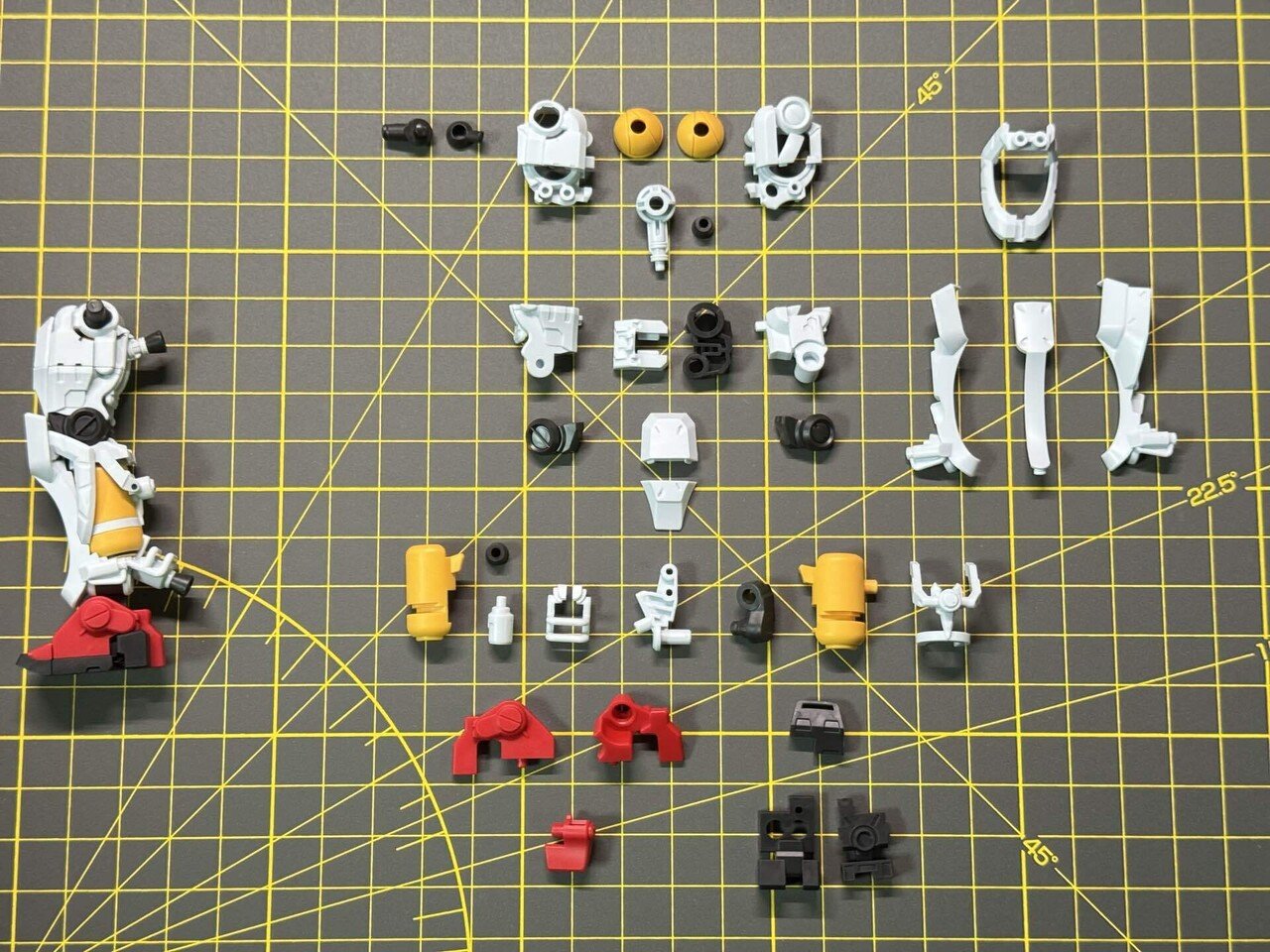 お気楽パチ組｜ゲルググ スガイ機（GQ）組んでみた｜阿藤 根久