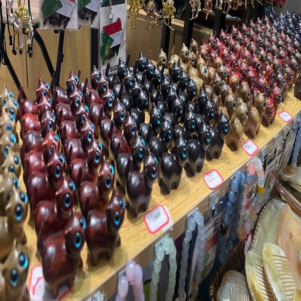 4匹セット　万博　スーダン　お土産　置物　EXPO2025 大阪・関西万博 お土産編🔴👀🔵｜Sizuku