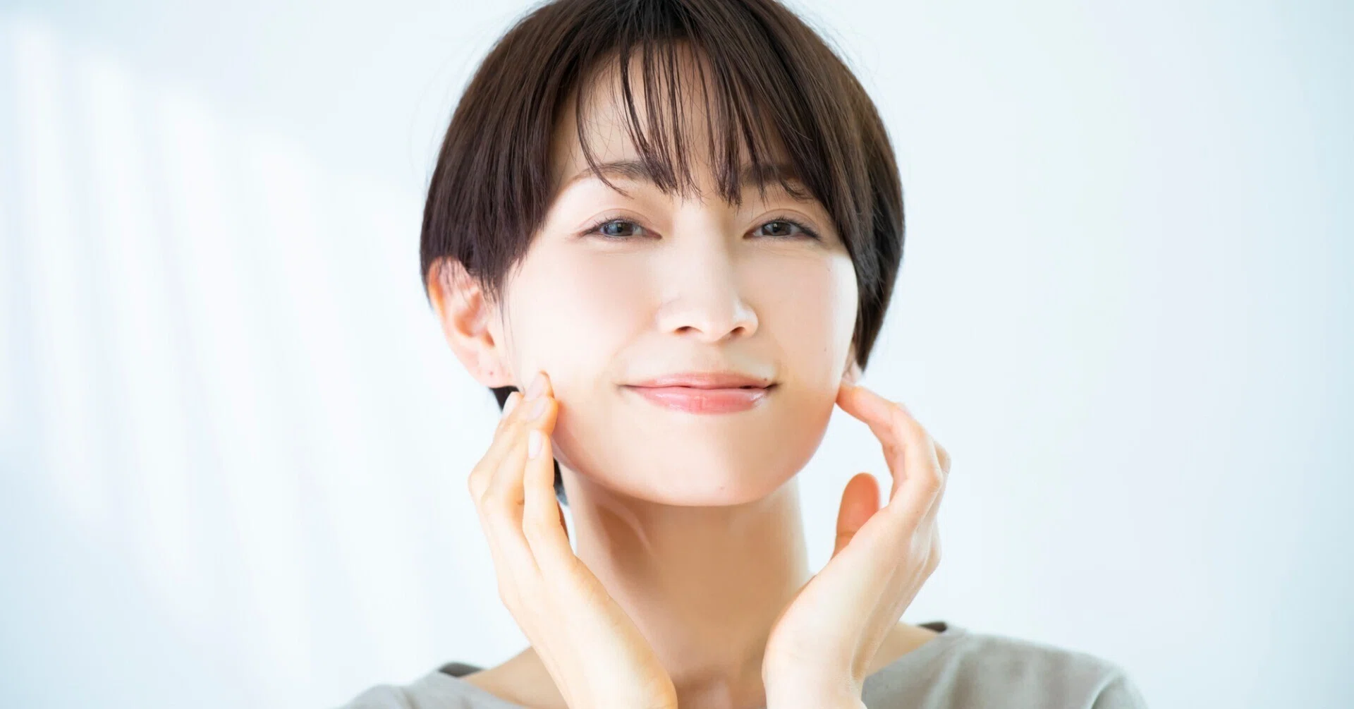サキナ美顔器を愛用している芸能人は誰？おすすめしたい理由｜さくらも