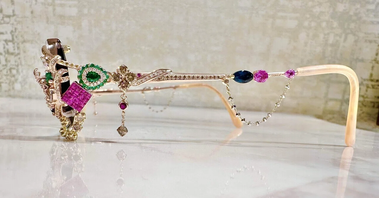 ジュエリーメガネ 超美品 HOYA EYE JEWELRY アイジュエリー メガネ