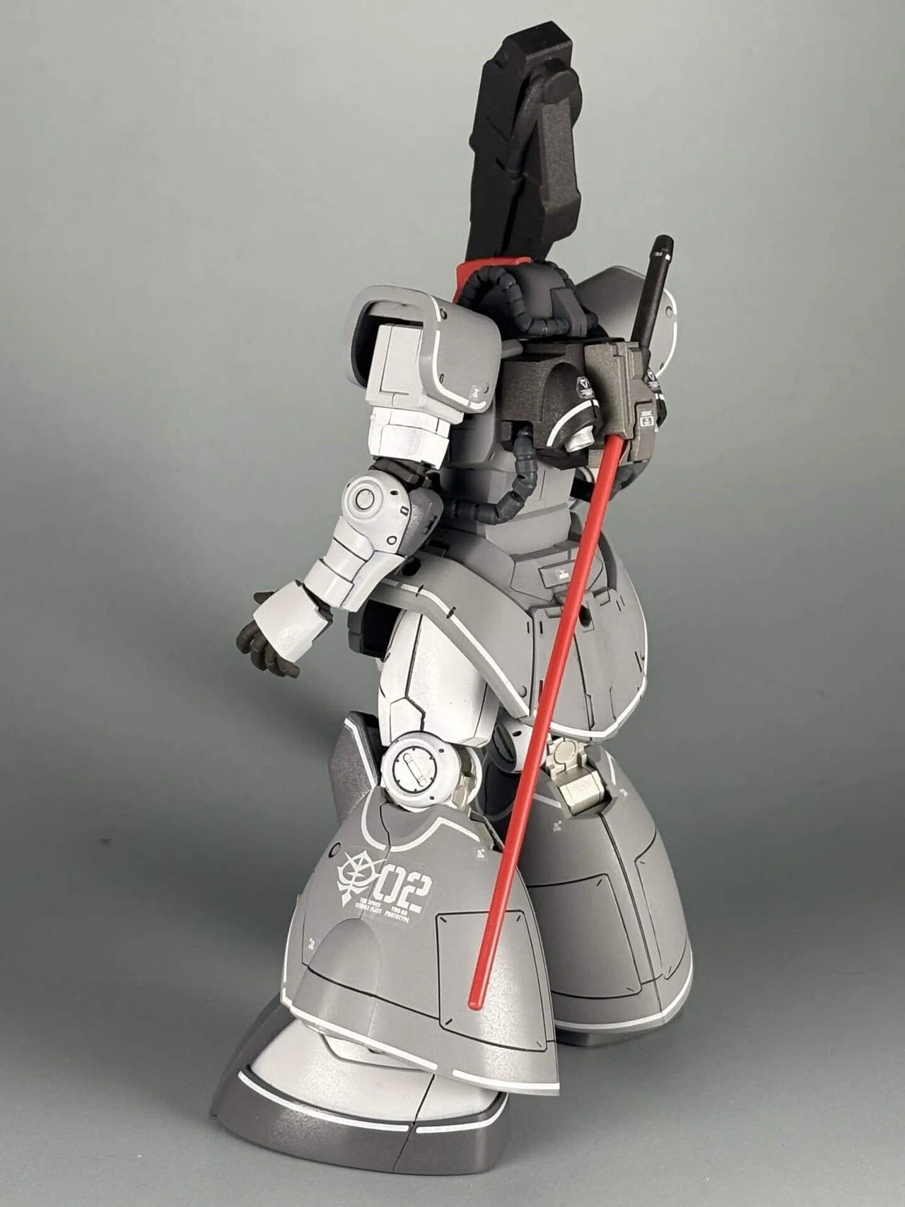 HG 試作型高機動型ドム　オリジナル改造 HG ドム試作実験機をロールアウトカラーっぽくしあげる｜いぷ
