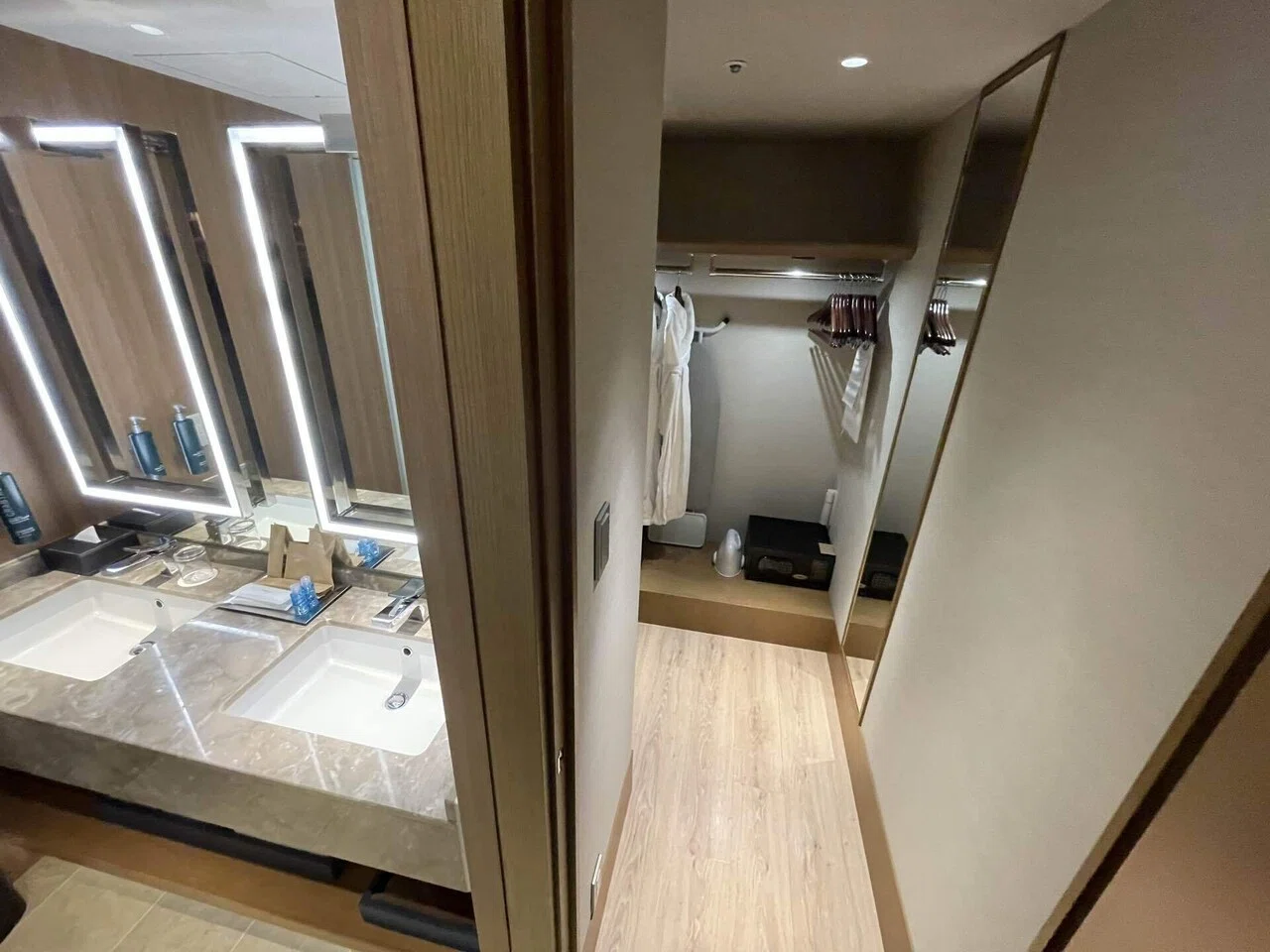 Hilton｜ちゃちゃまる