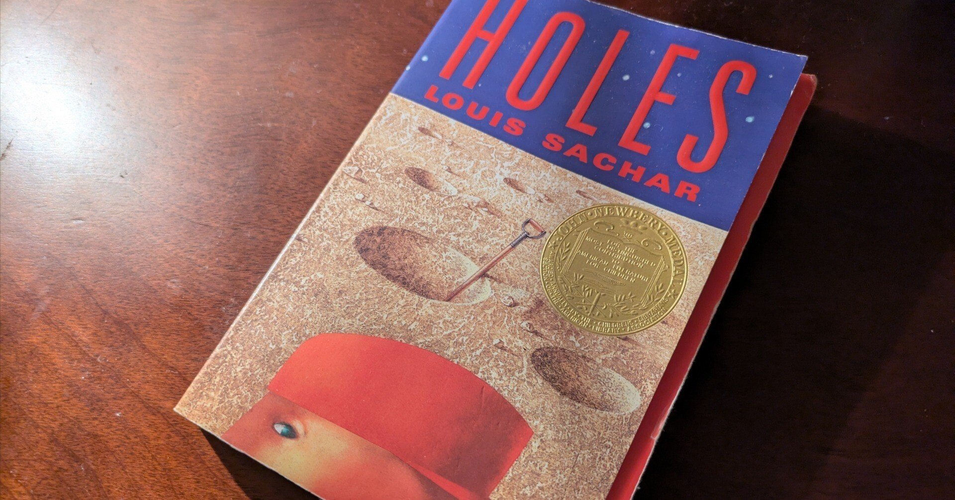 Holes」 Louis Sachar 感想｜否