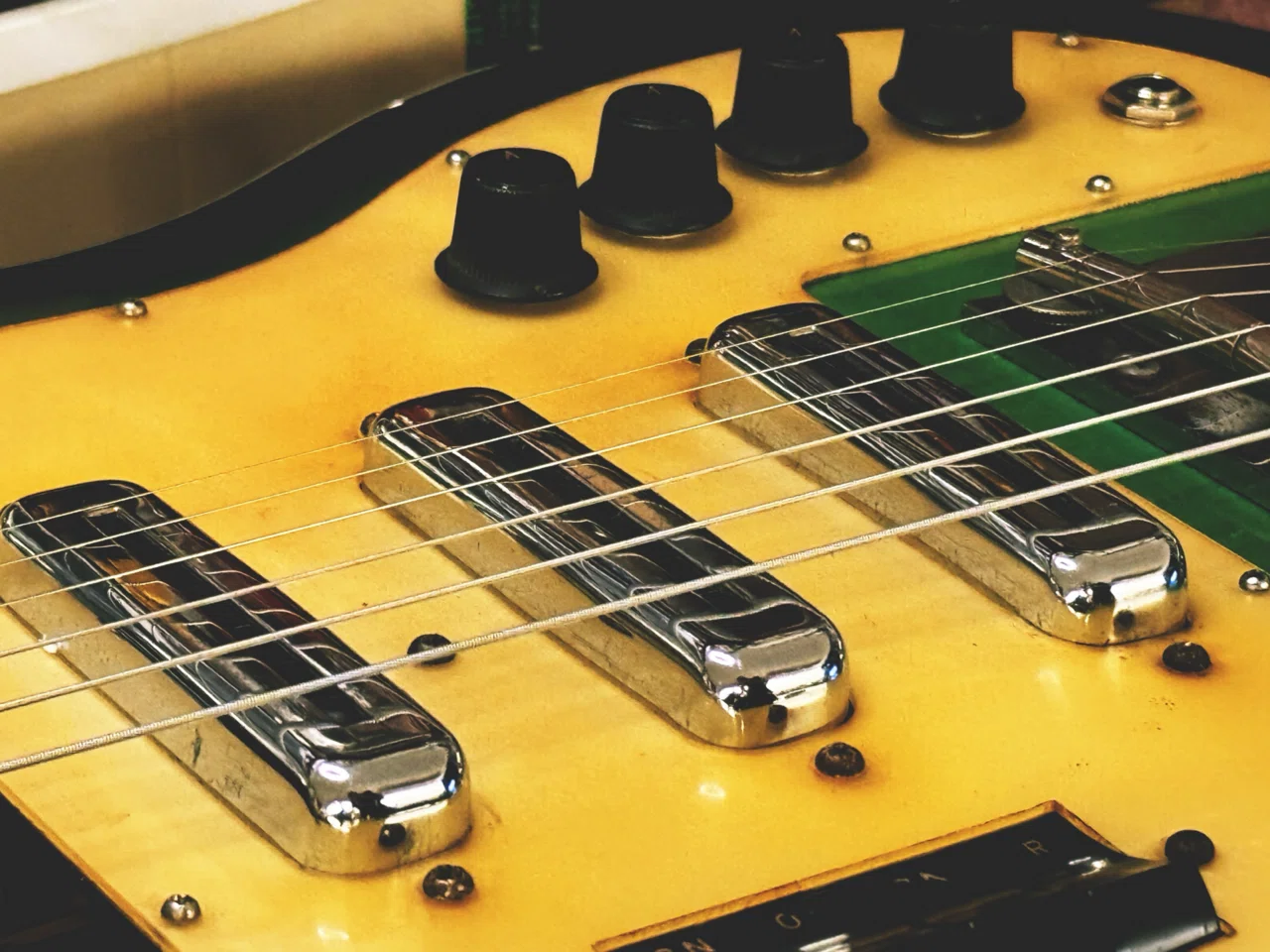 Telester Unknown bizzare guitar 1965 (Teisco,Kawai,Regina,Goldmax