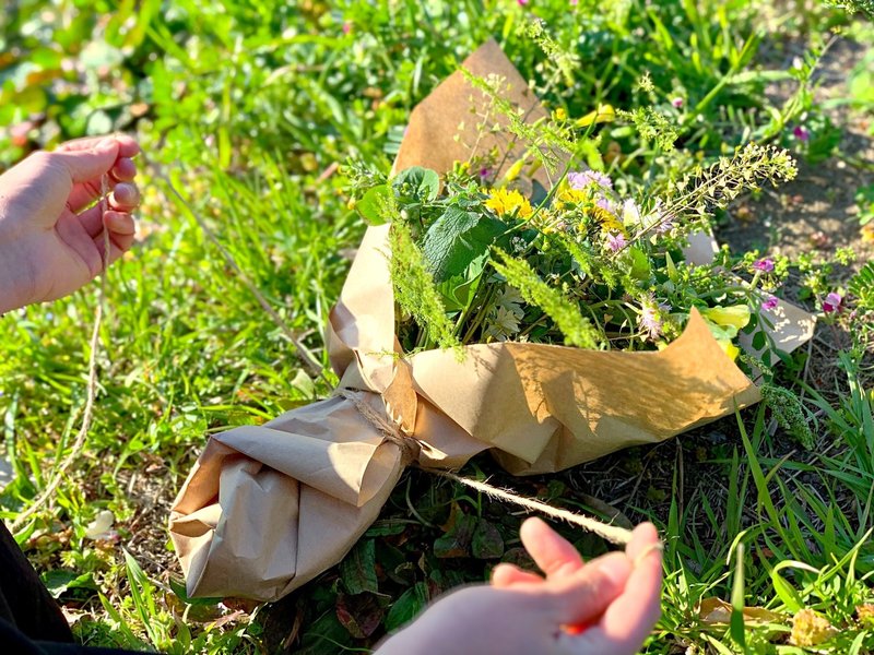 実践レポート 花屋は雑草をブーケにできるか Juneray Note