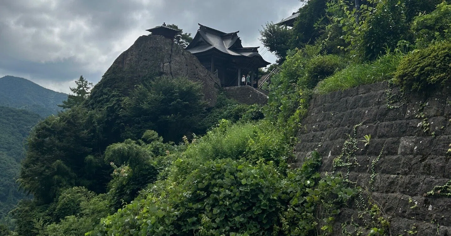 山景石 鑑賞石 台座付 山型 56.5㎝ 2026年最新】山型鑑賞石の人気